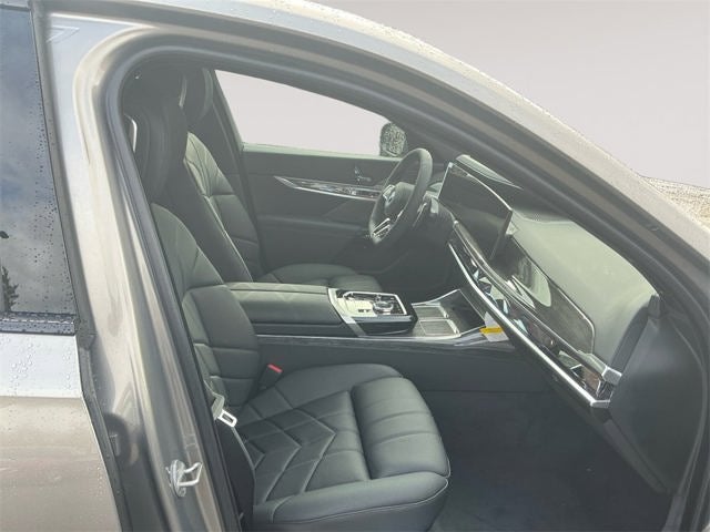 2026 BMW 7 Series 750e xDrive