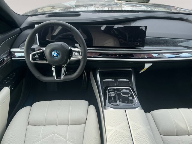 2026 BMW 7 Series 750e xDrive
