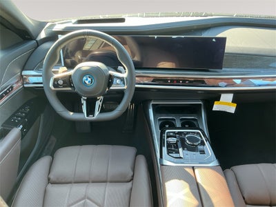 2026 BMW 7 Series 750e xDrive