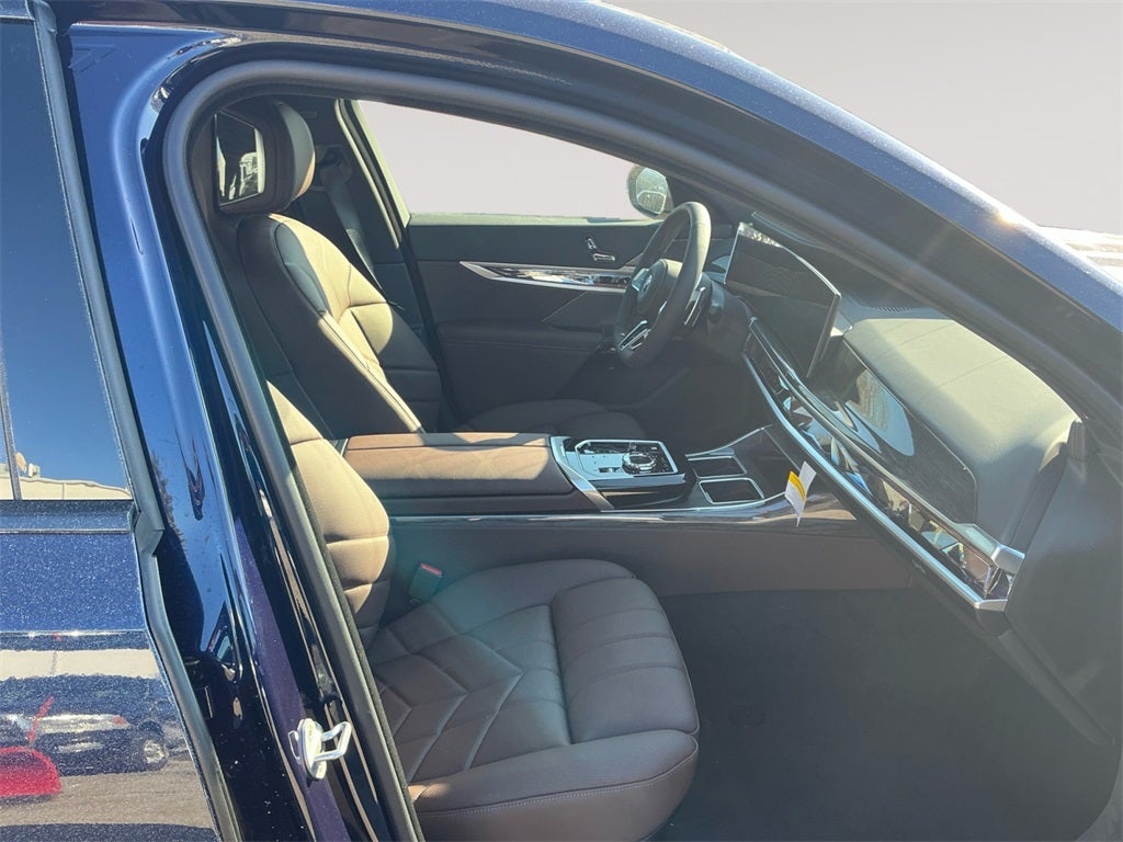 2026 BMW 7 Series 750e xDrive