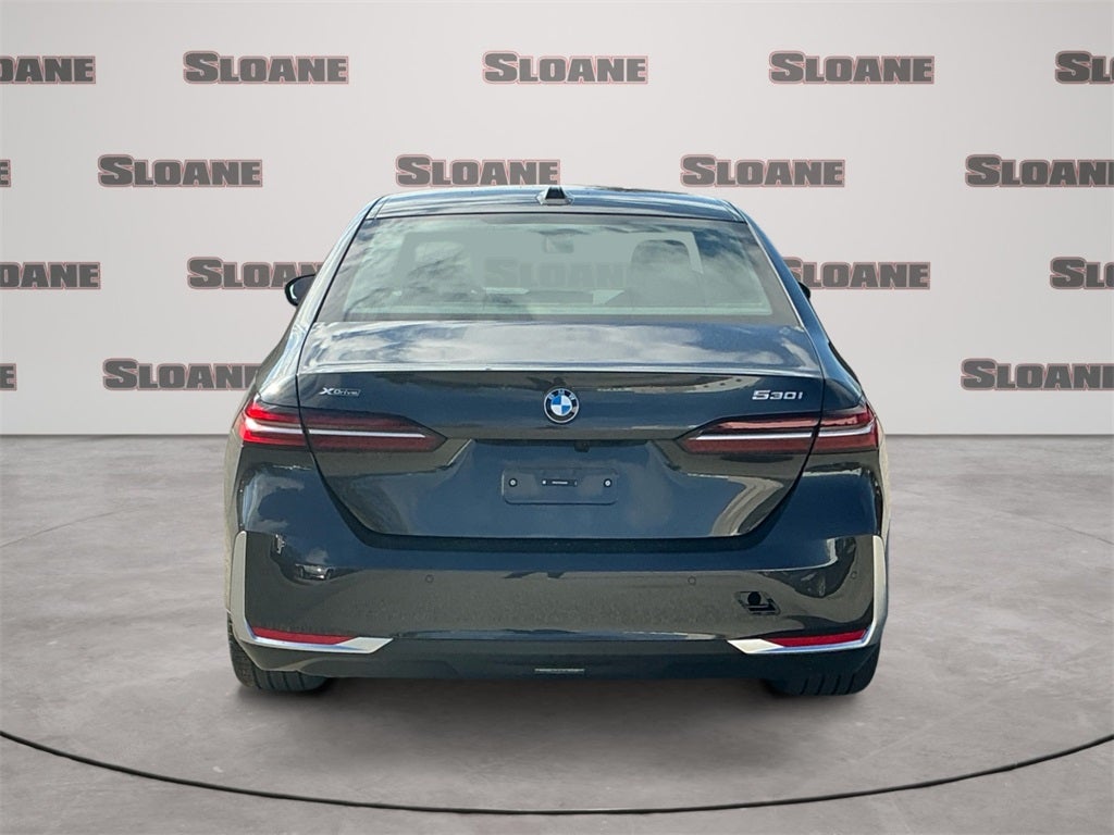 2026 BMW 5 Series 530i xDrive