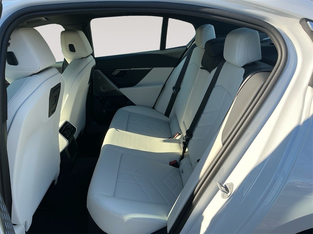 2026 BMW 5 Series 530i xDrive