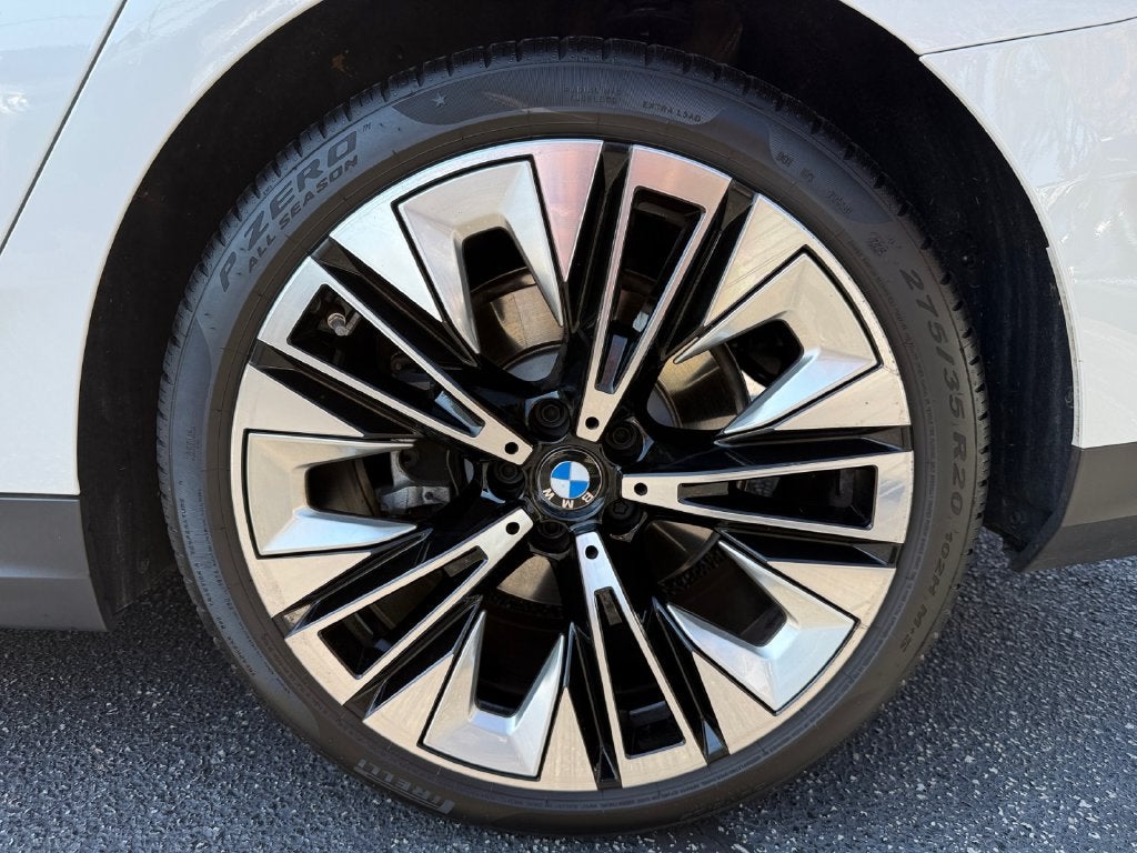 2026 BMW 5 Series 530i xDrive