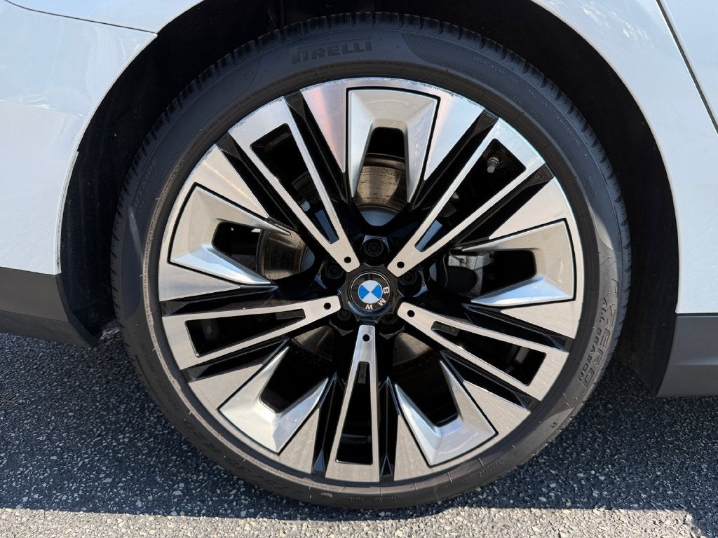 2026 BMW 5 Series 530i xDrive