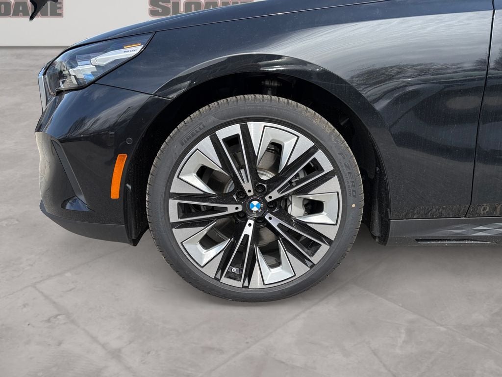 2026 BMW 5 Series 530i xDrive