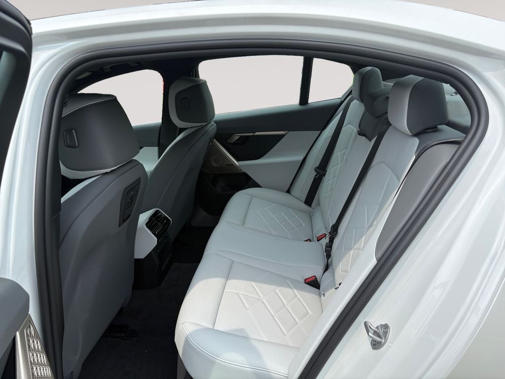 2027 BMW 5 Series 530i xDrive