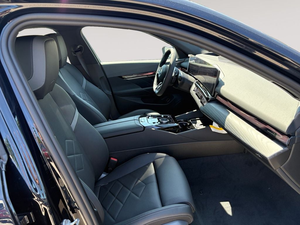 2027 BMW 5 Series 530i xDrive