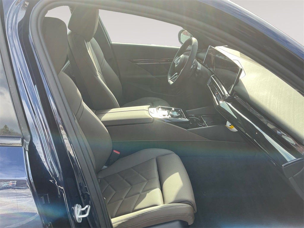 2026 BMW 5 Series 540i xDrive