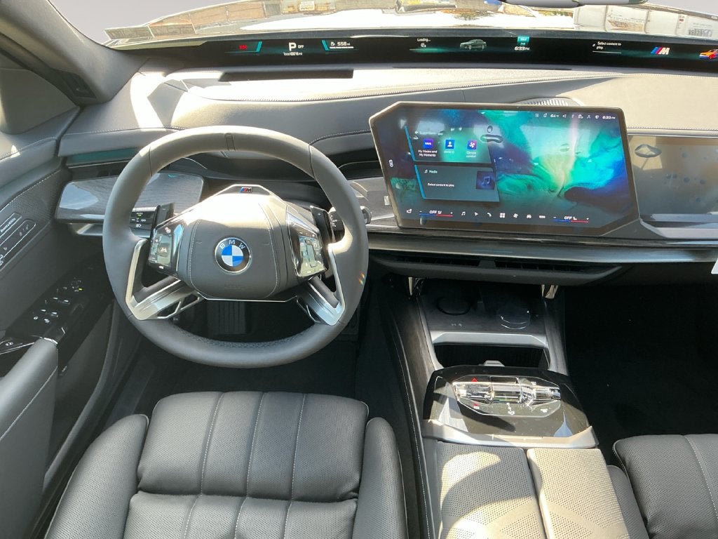 2027 BMW 7 Series 740i xDrive