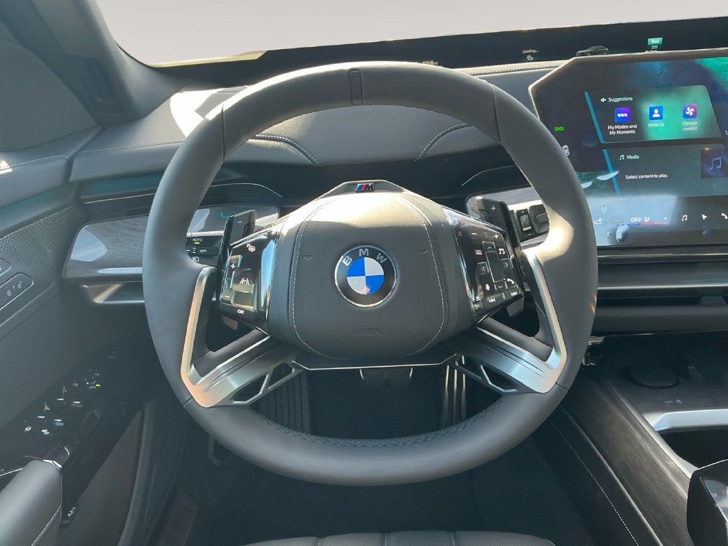 2027 BMW 7 Series 740i xDrive