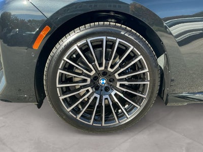 2027 BMW 7 Series 740i xDrive