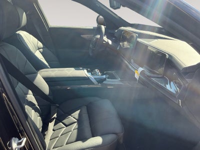 2027 BMW 7 Series 740i xDrive