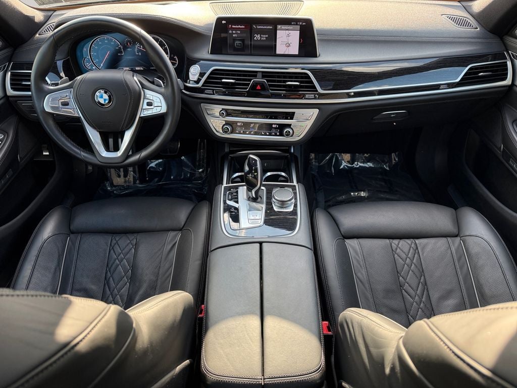 2018 BMW 7 Series 750i xDrive M Sport
