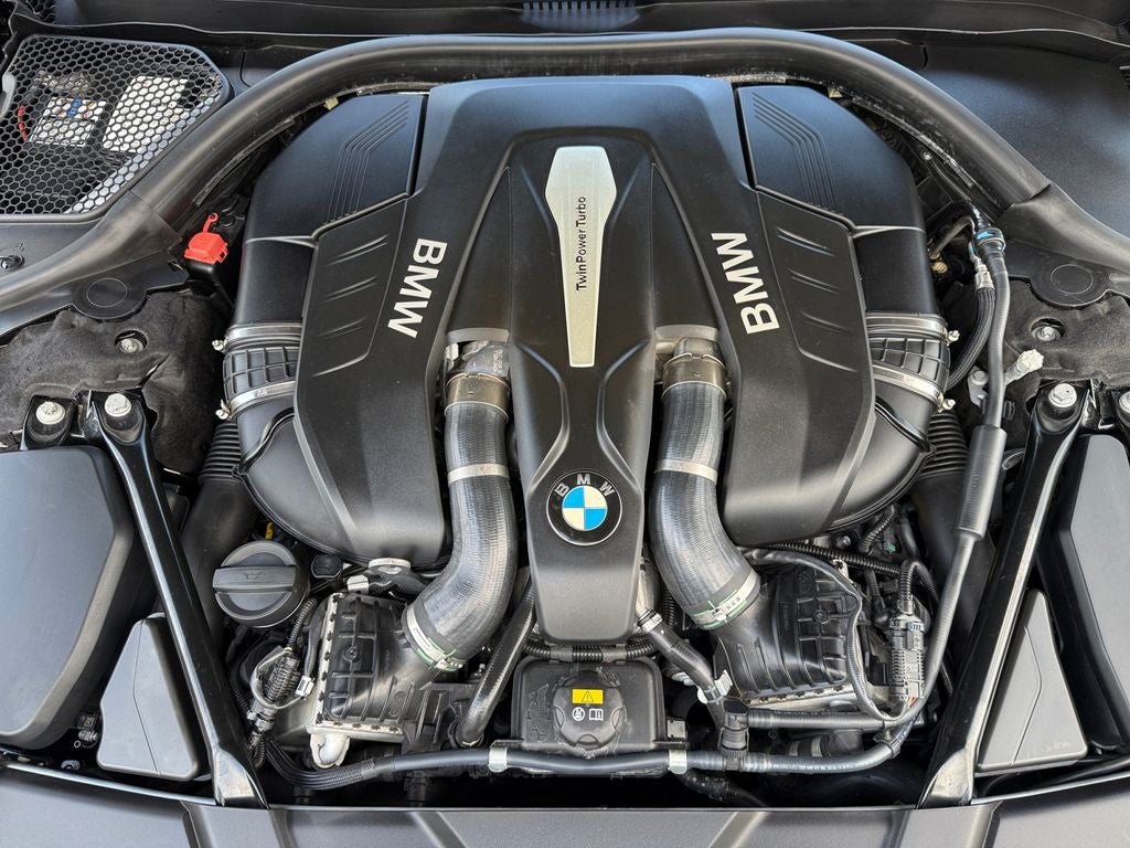 2018 BMW 7 Series 750i xDrive M Sport