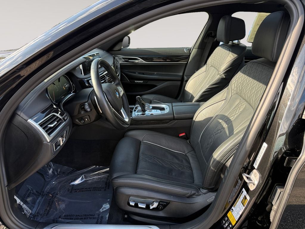 2018 BMW 7 Series 750i xDrive M Sport