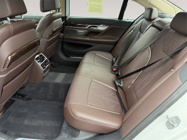 2021 BMW 7 Series 750i xDrive