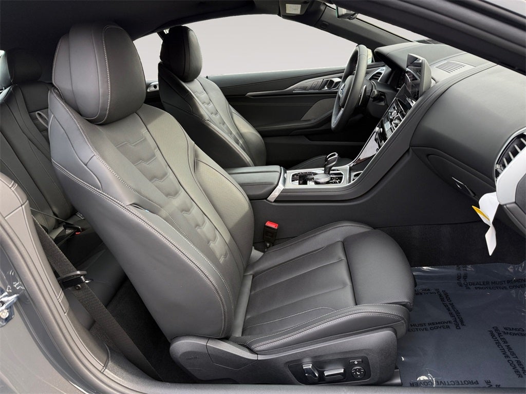 2026 BMW 8 Series M850i xDrive