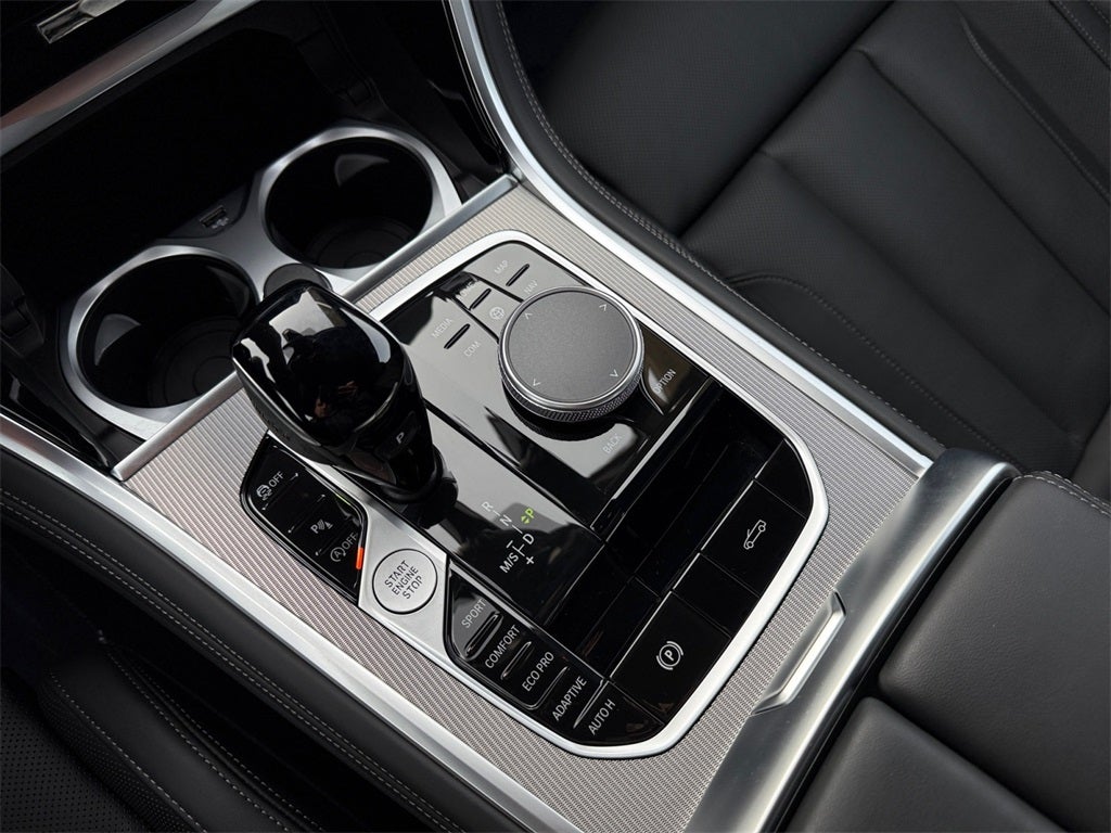 2026 BMW 8 Series M850i xDrive