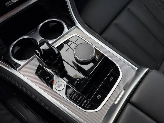 2026 BMW 8 Series M850i xDrive