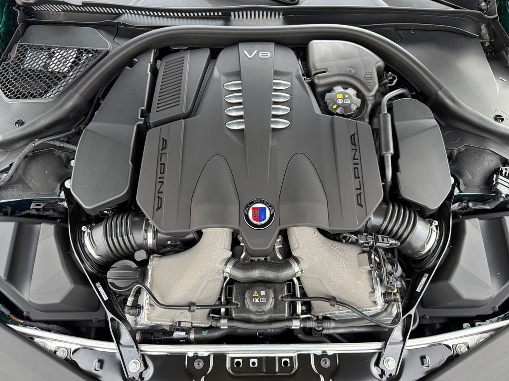 2025 BMW 8 Series ALPINA B8 xDrive