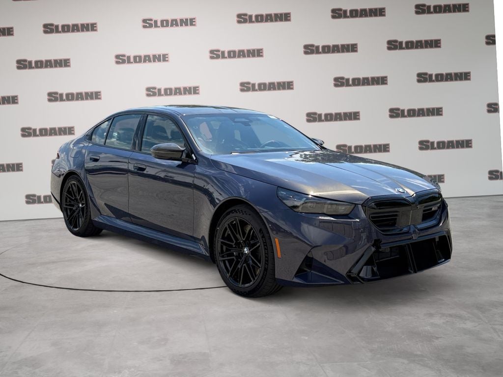 2027 BMW M5 Base