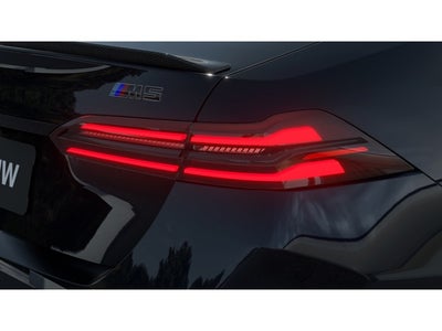 2027 BMW M5 Base