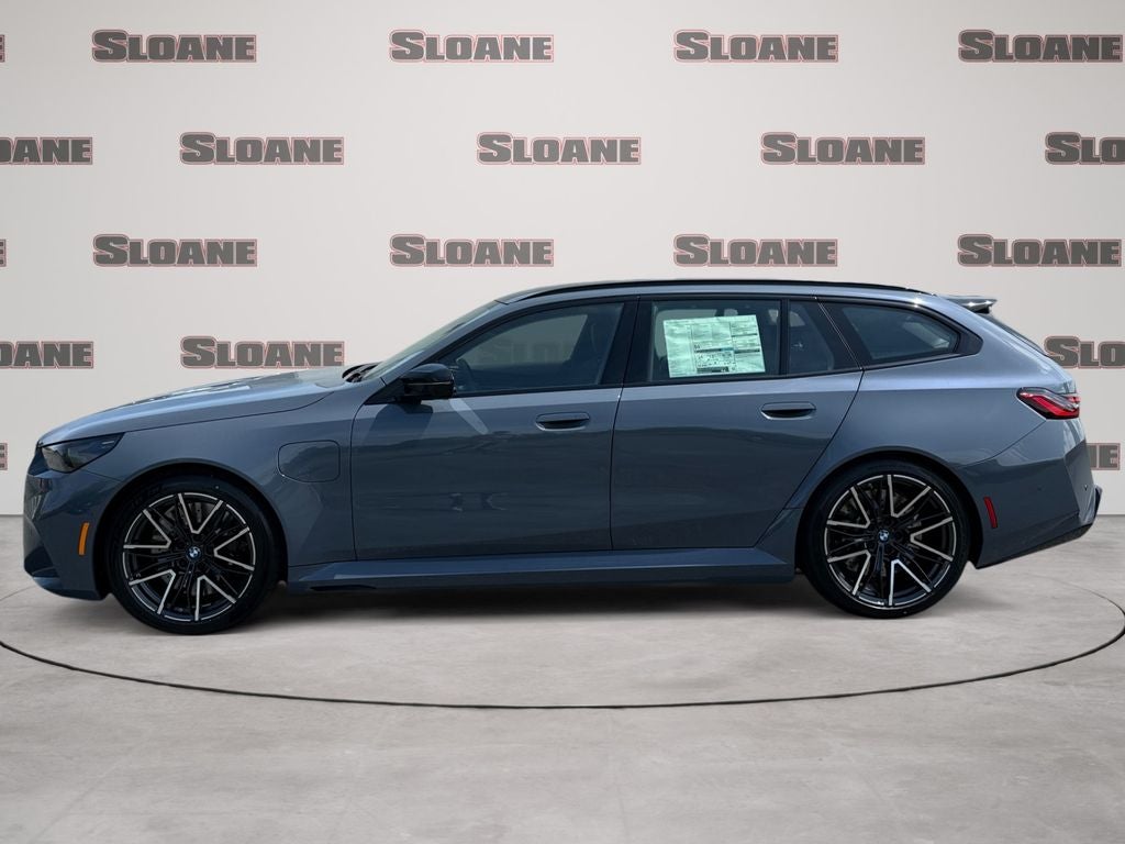 2027 BMW M5 Base