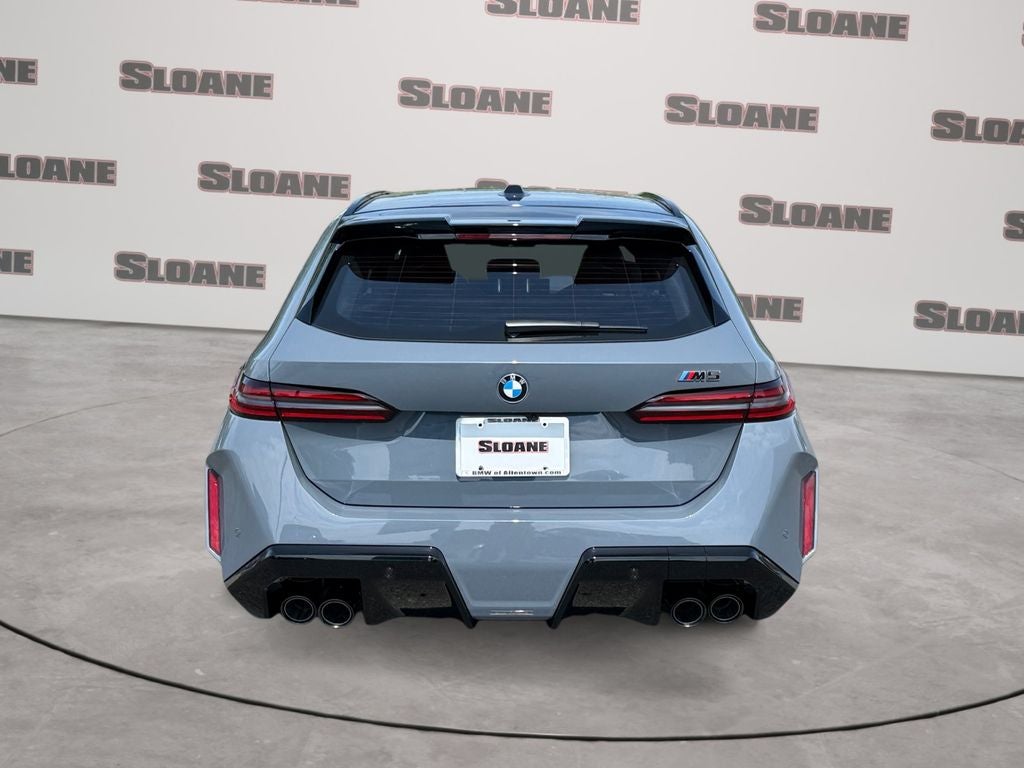 2027 BMW M5 Base