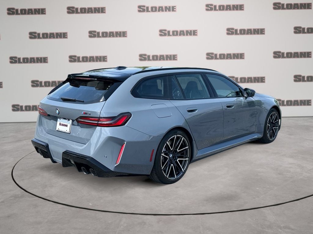 2027 BMW M5 Base