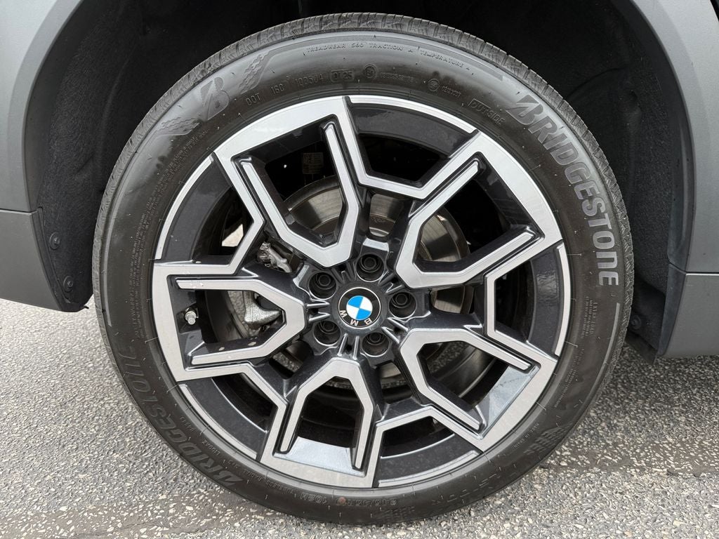2025 BMW X2 xDrive28i