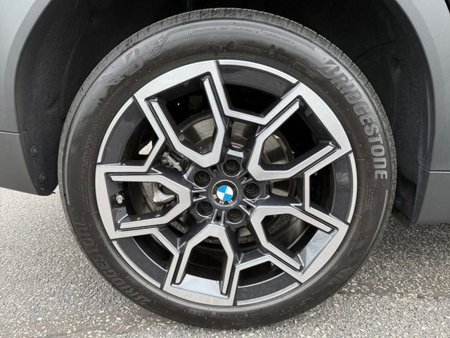 2025 BMW X2 xDrive28i
