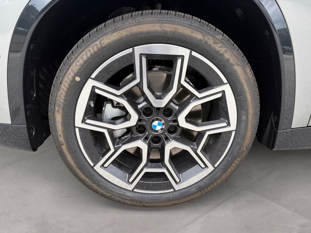 2027 BMW X1 Base