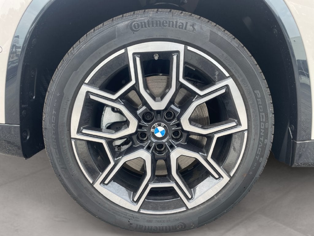 2027 BMW X1 xDrive28i