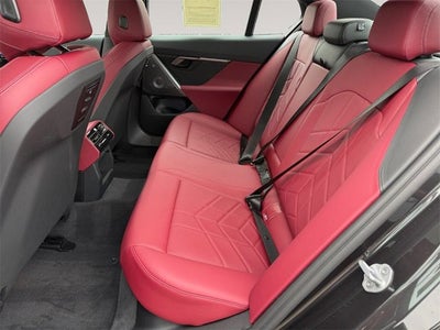 2025 BMW i5 xDrive40