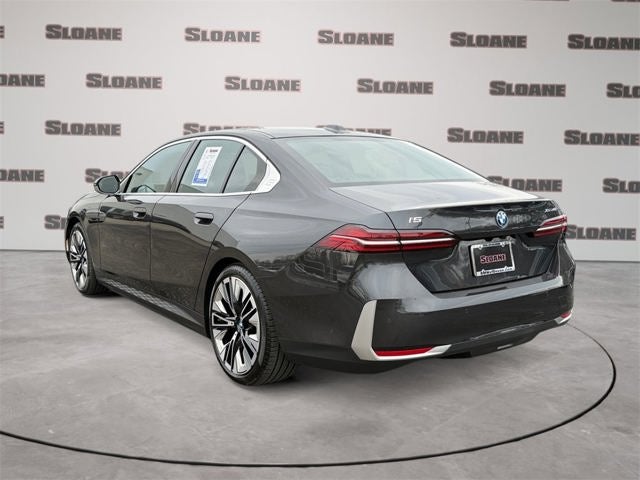 2025 BMW i5 xDrive40