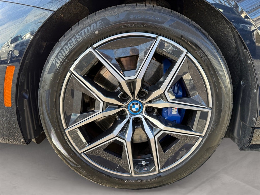 2025 BMW i5 xDrive40 M Sport