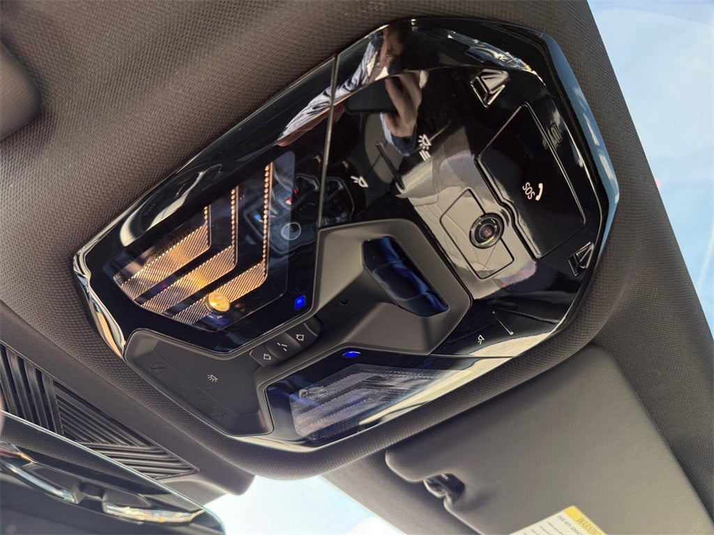 2025 BMW i5 xDrive40 M Sport