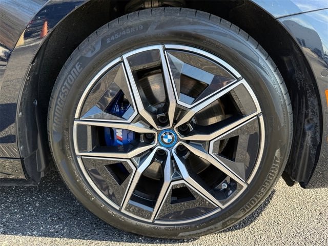 2025 BMW i5 xDrive40 M Sport