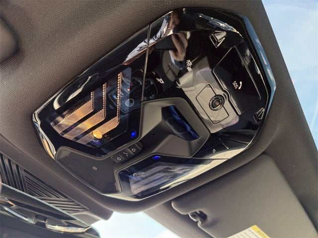 2025 BMW i5 xDrive40 M Sport