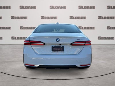 2026 BMW i5 xDrive40