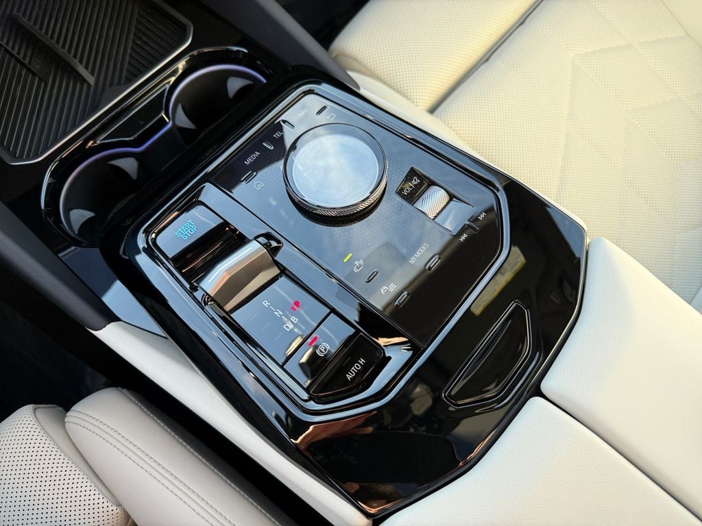 2026 BMW i5 xDrive40