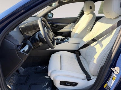 2026 BMW i5 xDrive40