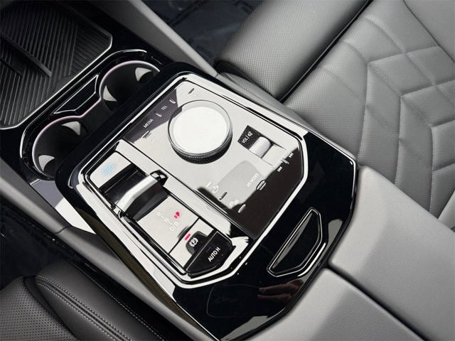 2026 BMW i5 xDrive40 M Sport