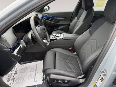 2025 BMW i5 M60