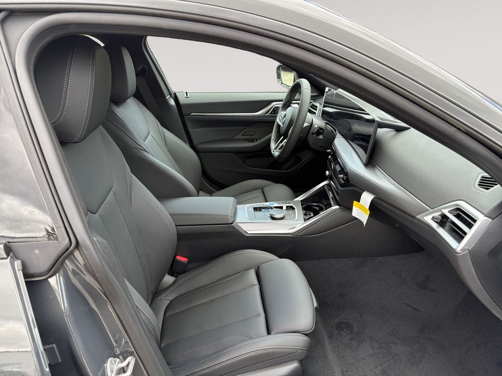 2026 BMW i4 xDrive40