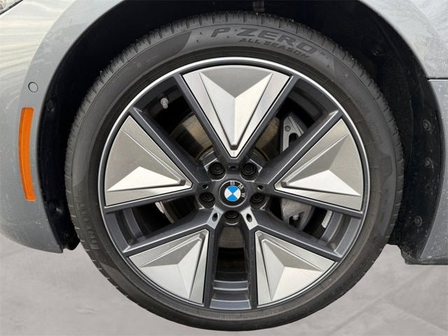 2025 BMW i4 xDrive40