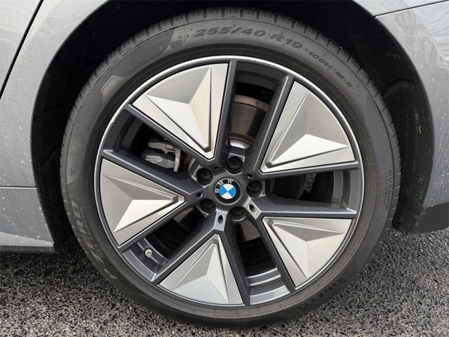 2025 BMW i4 xDrive40