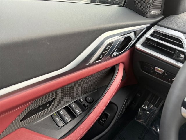 2025 BMW i4 xDrive40