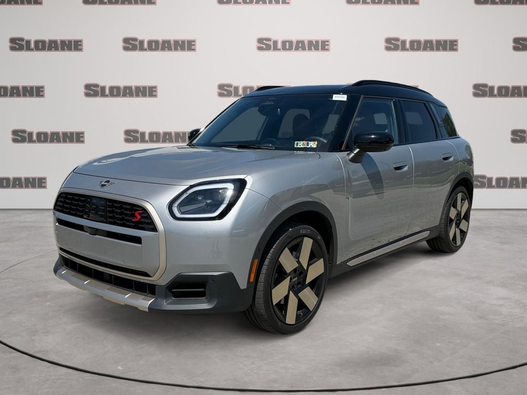 2025 MINI Countryman S ALL4's photo