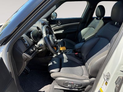 2023 MINI John Cooper Works Countryman Base